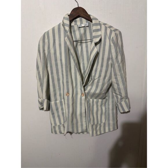 Stringbean Women's Size 5/6 Light Grey White Striped Blazer Jacket Coat - Picture 1 of 5